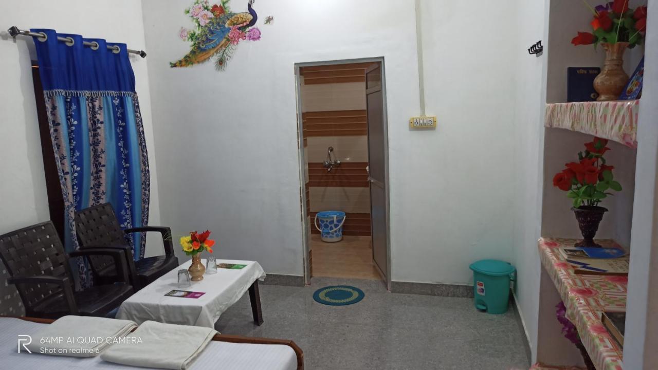 Hostel Buddha קג'ורהו מראה חיצוני תמונה