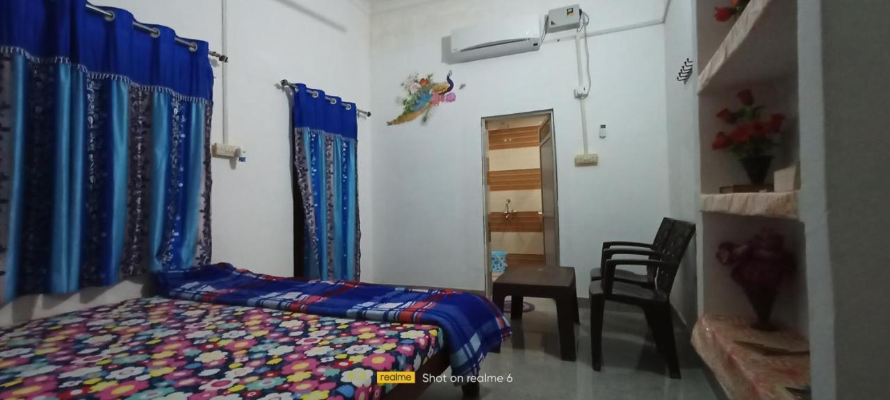 Hostel Buddha קג'ורהו חדר תמונה